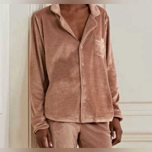 SKIMS Velour Button-down Sleepwear Top - Picture 1 of 8